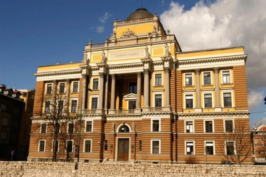 Saraybosna Universitesi